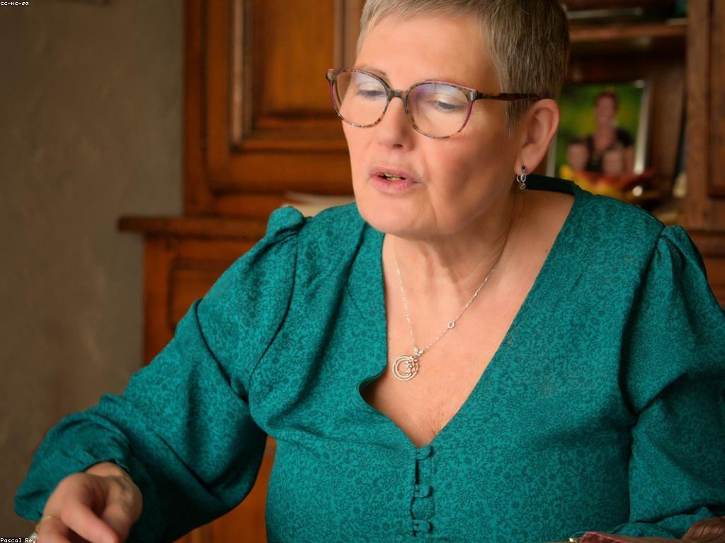 យុទ្ធសាស្ត្រការលេង: ការអភិវឌ្ឍន៍និងការប្រកួតប្រជែង