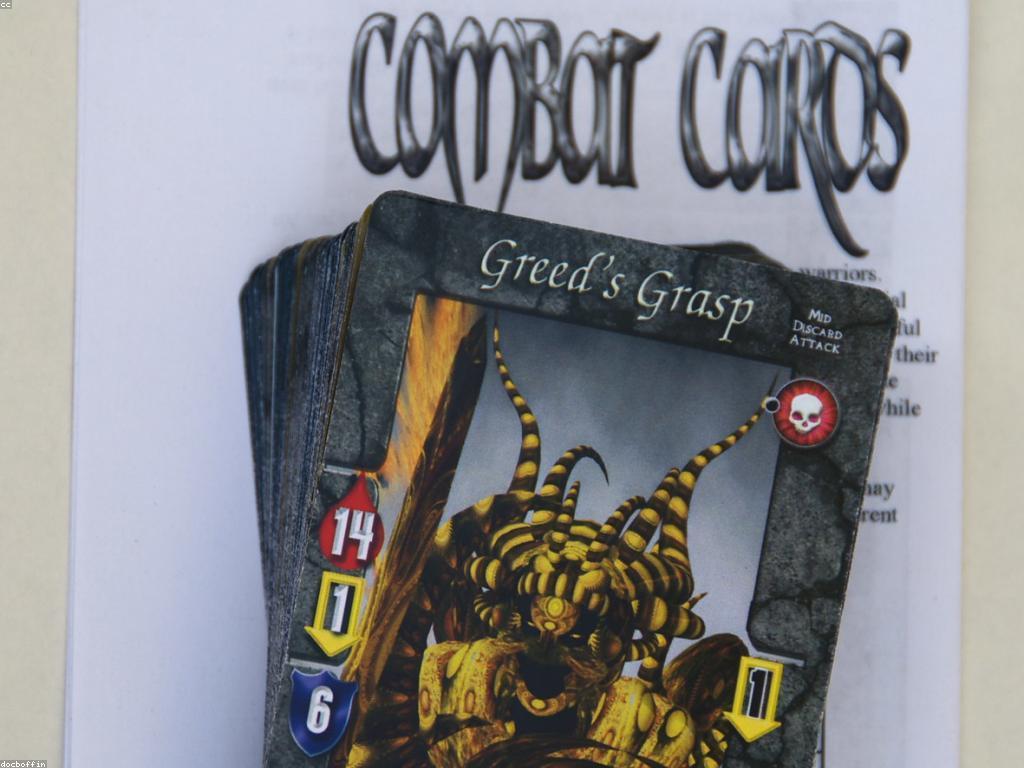 យុទ្ធសាស្ត្រការលេង: ការអភិវឌ្ឍន៍និងការប្រកួតប្រជែង